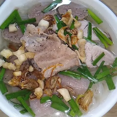 Hình ảnh hủ tíu mềm sườn sụn + thịt nạc