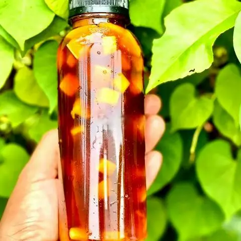 Hình ảnh Trà Xoài Chai Nhỏ 330ml