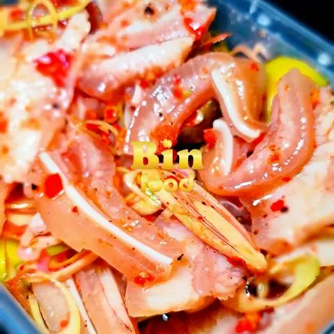 Hình ảnh Tai heo sốt Thái