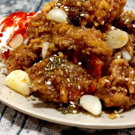 Hình ảnh Gà Sốt Bơ Tỏi