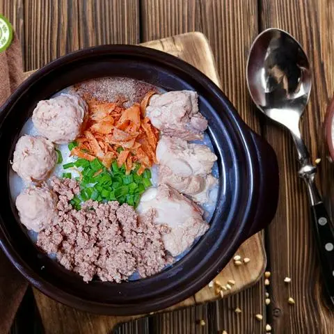 Hình ảnh Cháo sườn thịt bằm bò viên 