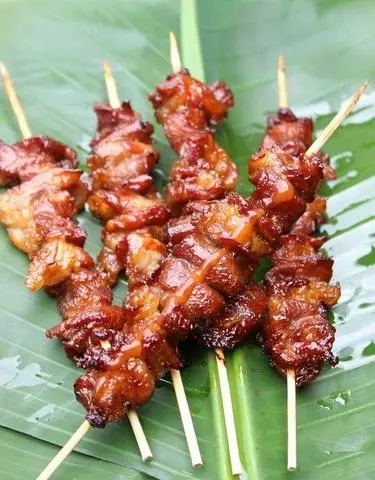 Hình ảnh BMQ nhân pate thịt nướng xiên 