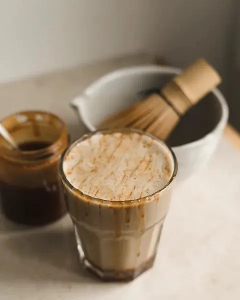 Hình ảnh Houjicha latte - Cold whisk