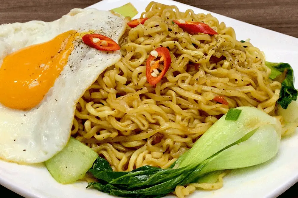 Hình ảnh Mì trộn trứng