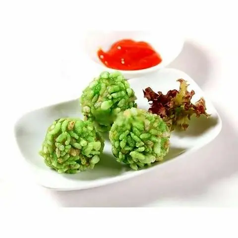 Hình ảnh 3 Viên Chả mực tẩm cốm