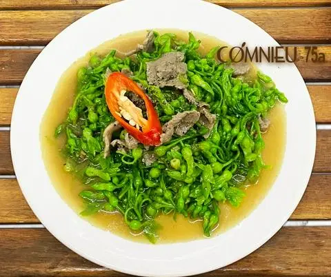 Hình ảnh Thiên Lý xào bò