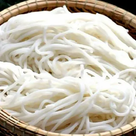 Hình ảnh Bún bò thêm