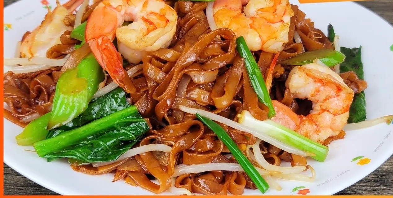 Hình ảnh Hủ tiếu áp chảo tôm