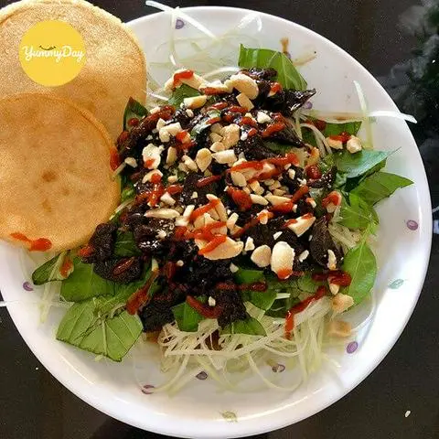 Hình ảnh Gỏi khô bò