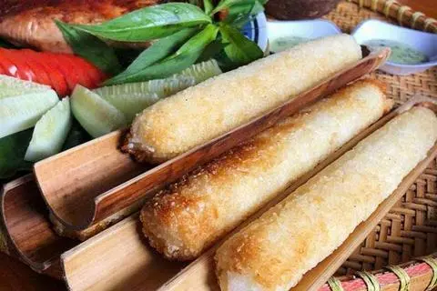 Hình ảnh Cơm Lam Truyền thống 