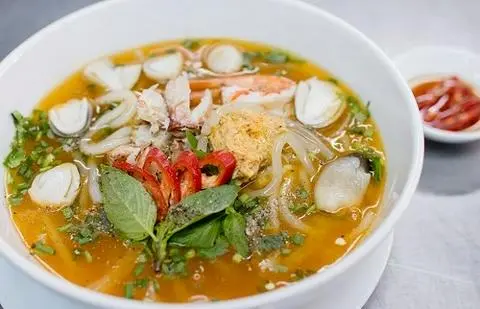 Hình ảnh BÁNH CANH CUA-MỰC