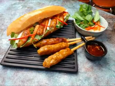 Hình ảnh BÁNH MÌ NEM NƯỚNG+BÌ
