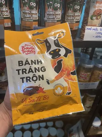 Hình ảnh Bánh Tráng Trộn Sa Tế Bò