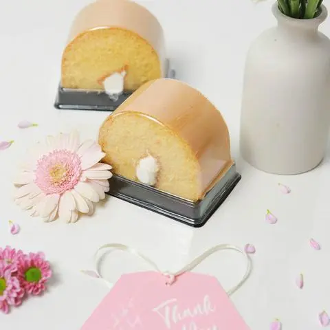 Hình ảnh Bánh Cuộn Kem Sữa Tươi