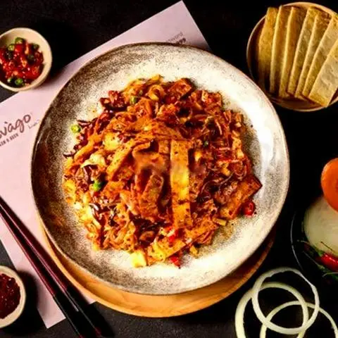 Hình ảnh Miến Xào Chả Cá Cay