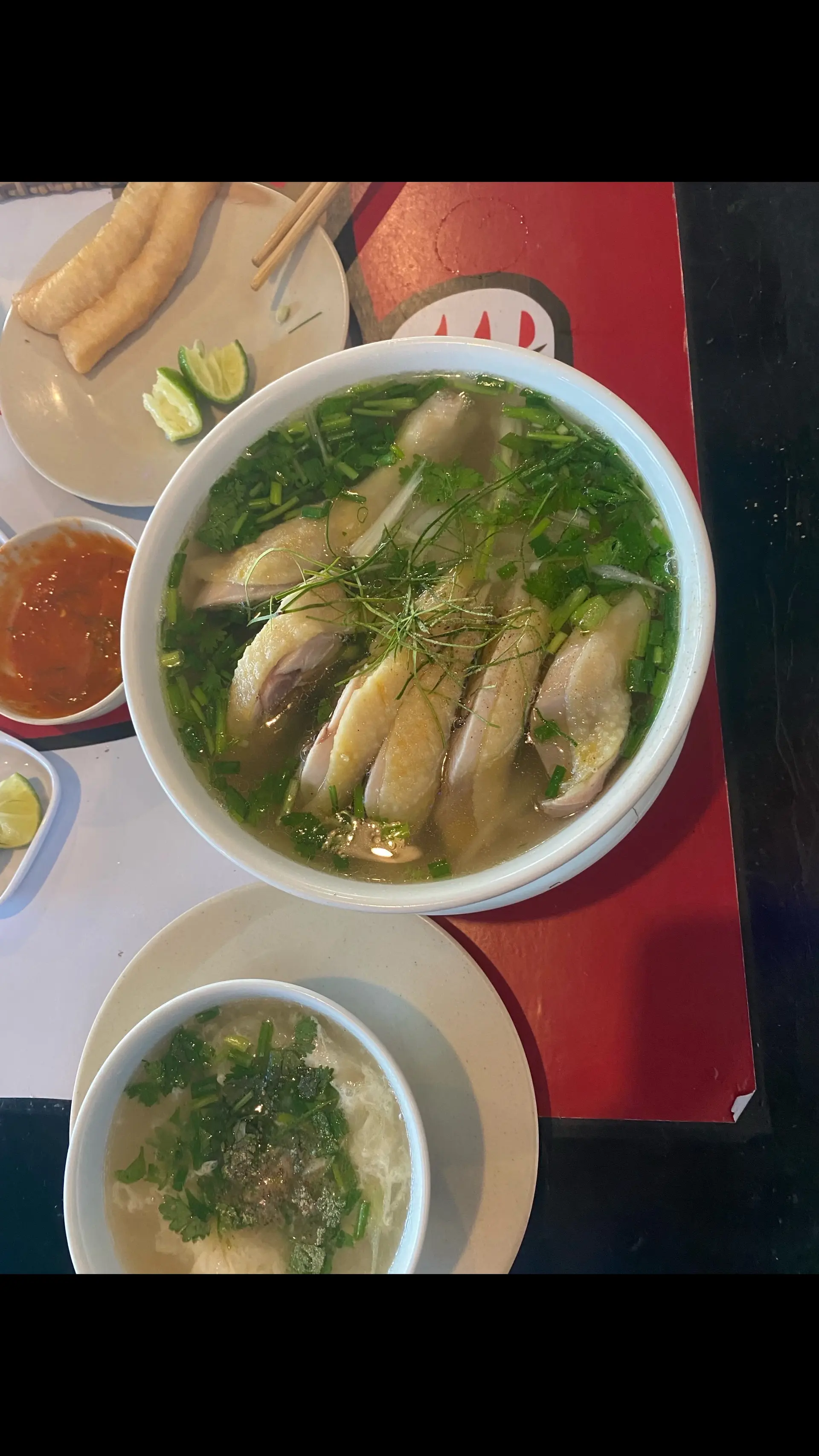 Hình ảnh Phở trộn đùi