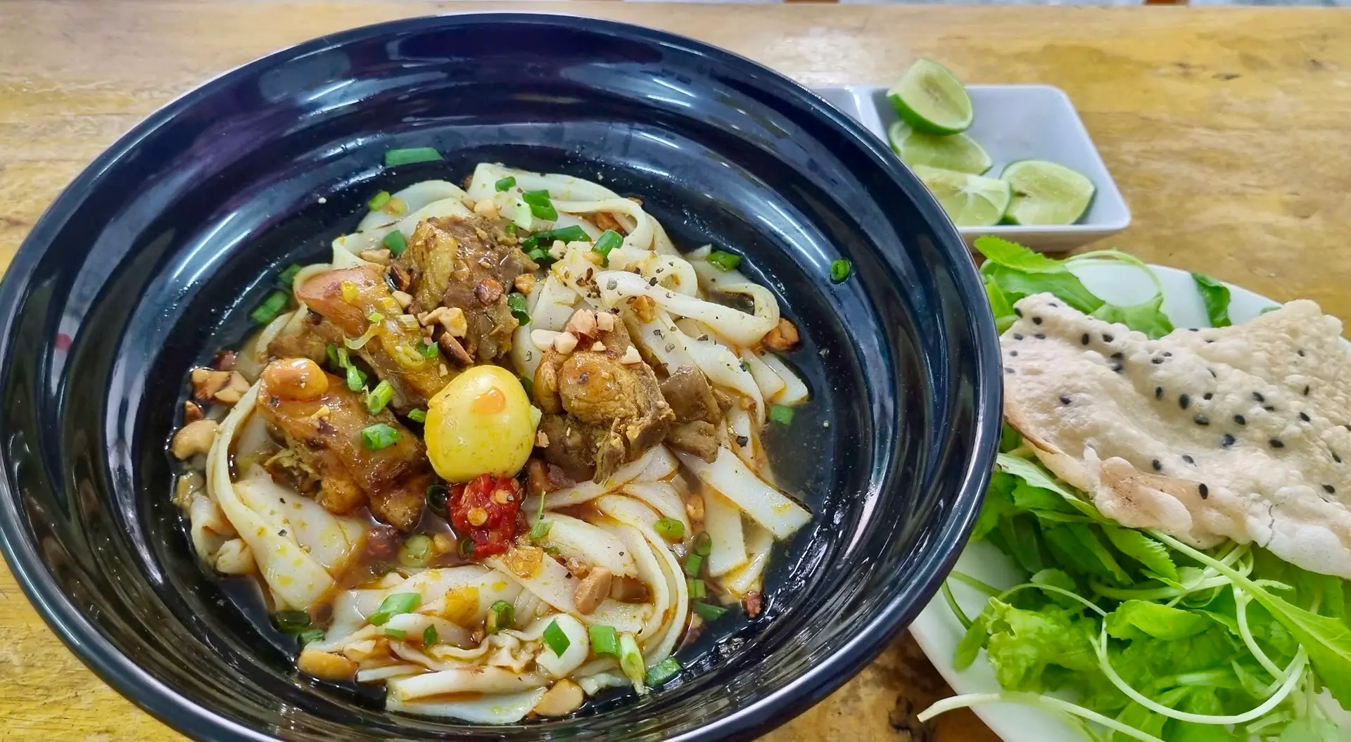 Hình ảnh Mì quảng gà