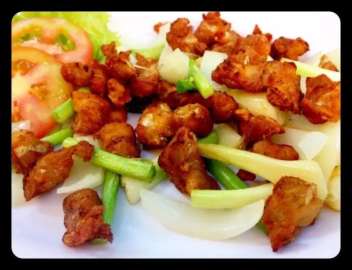 Hình ảnh Sụn gà chiên nước mắm