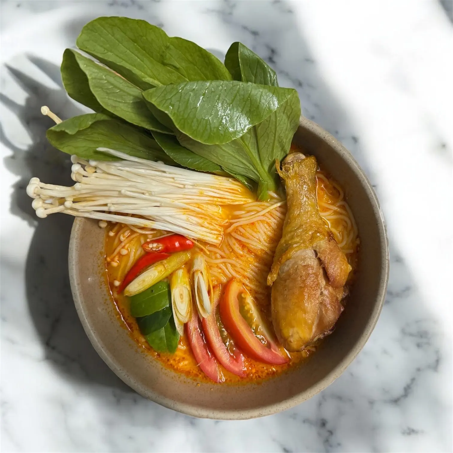 Hình ảnh Bún Gà Tomyum – Món lạ, vị chất, ăn là dính!