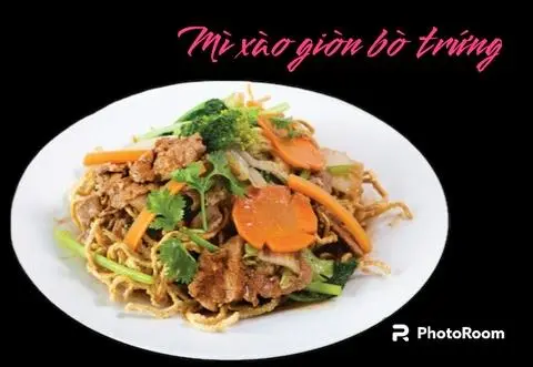 Hình ảnh Mì xào giòn bò trứng