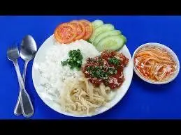 Hình ảnh cơm tấm sườn bì 