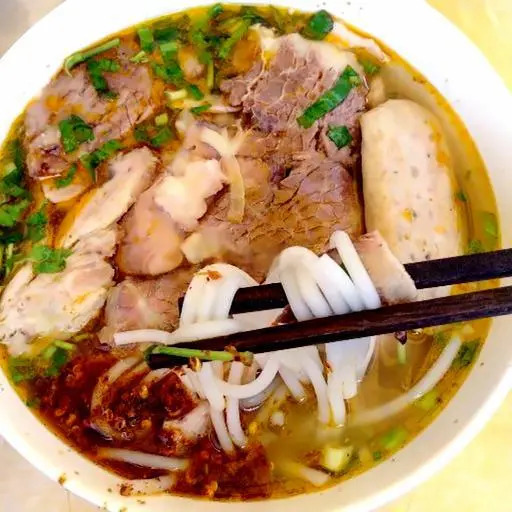 Hình ảnh Bún bò Huế không có chân giò
