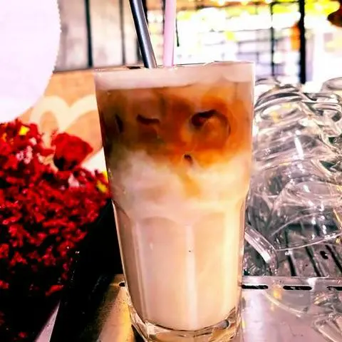 Hình ảnh Bạc xỉu đá Arovi