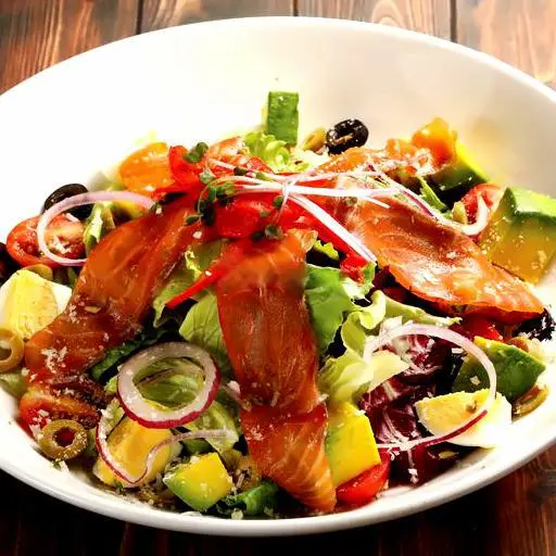 Hình ảnh Smoked salmon salad