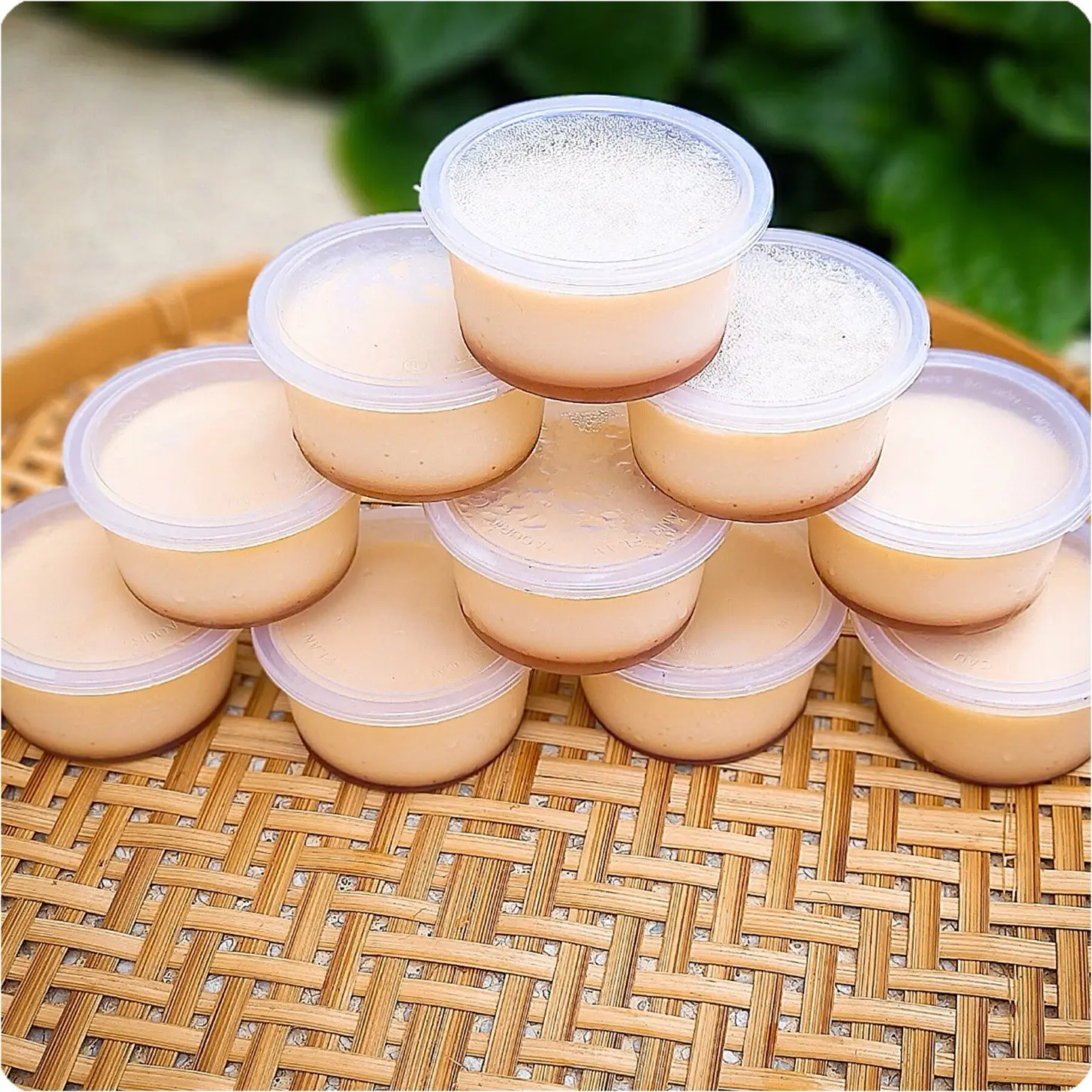 Hình ảnh Bánh flan - 10 hũ