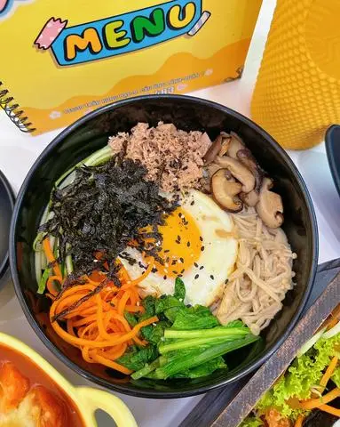 Hình ảnh Cơm trộn cá ngừ