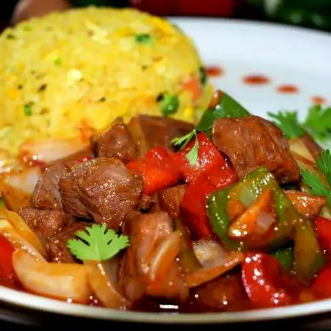 Hình ảnh Cơm bò Xào lúc lắc