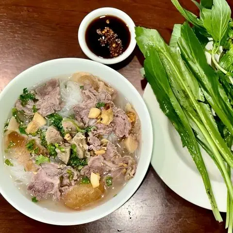 Hình ảnh Hủ tiếu bò viên bắp bò