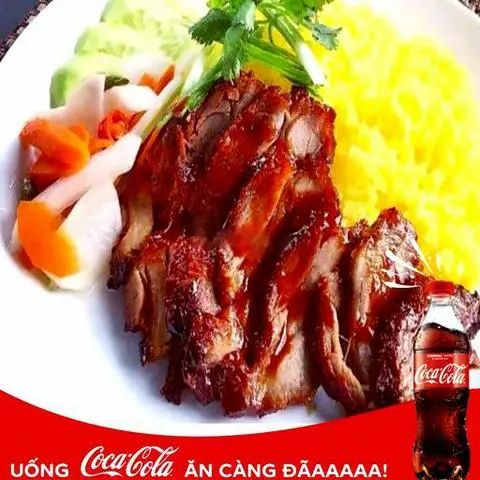 Hình ảnh Cơm xá xíu - Coca 390ml