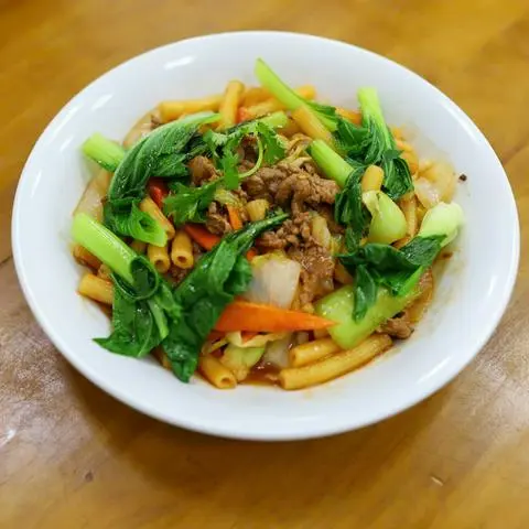 Hình ảnh Nui xào bò
