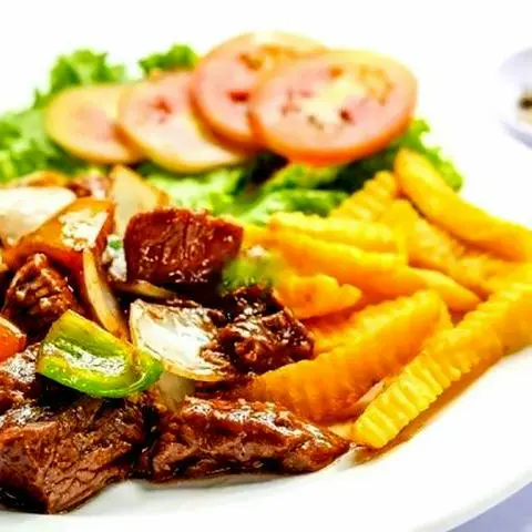 Hình ảnh Bò lúc lắc khoai tây