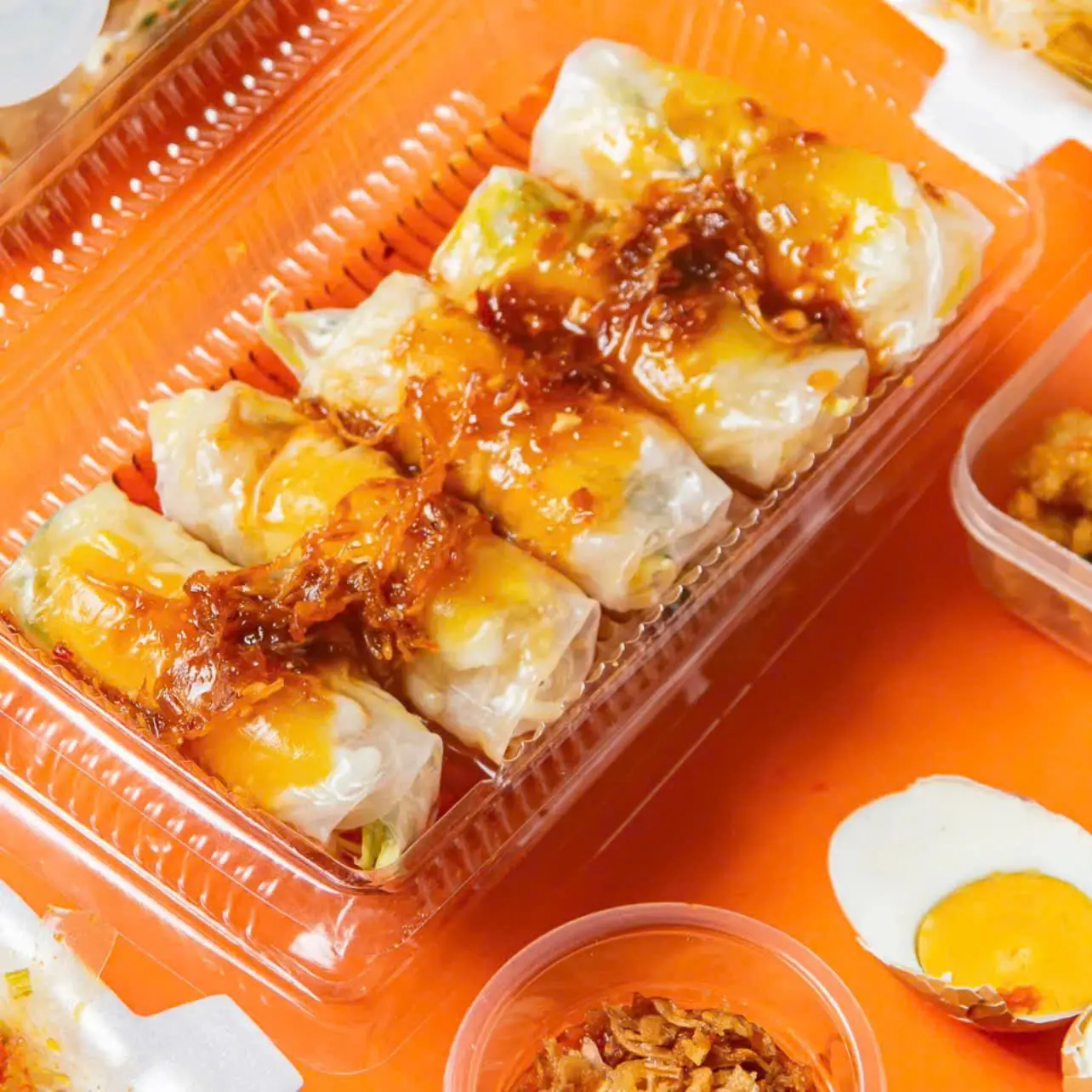 Hình ảnh Bánh Tráng Cuộn Bơ Béo Chang Sốt Me Mỡ Hành