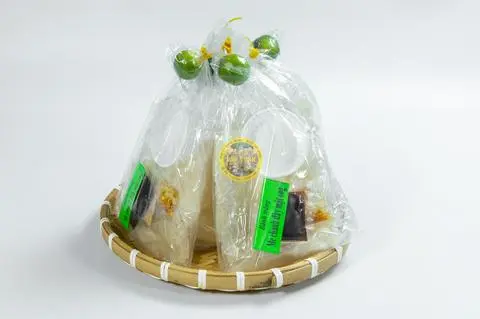 Hình ảnh Bánh Tráng Chấm Me Chanh Dây Mật Ong