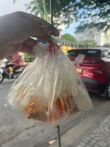 Hình ảnh Bánh tráng tự trộn mini xâu 10 bịch