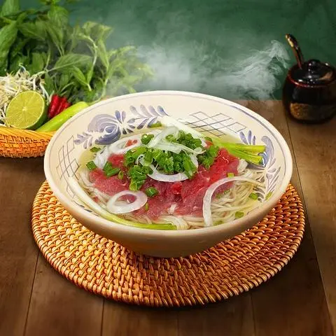 Hình ảnh Phở bò tái nhỏ