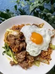 Hình ảnh Mì xào bò trứng 