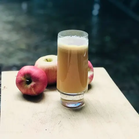 Hình ảnh Nước ép Táo size 700ml