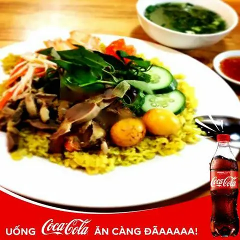 Hình ảnh Cơm lòng gà trứng non - Coca 390ml