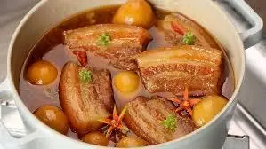 Hình ảnh Cơm Thịt Kho Tàu
