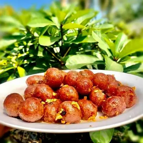 Hình ảnh 4 Viên Hồ lô vị lạp xưởng