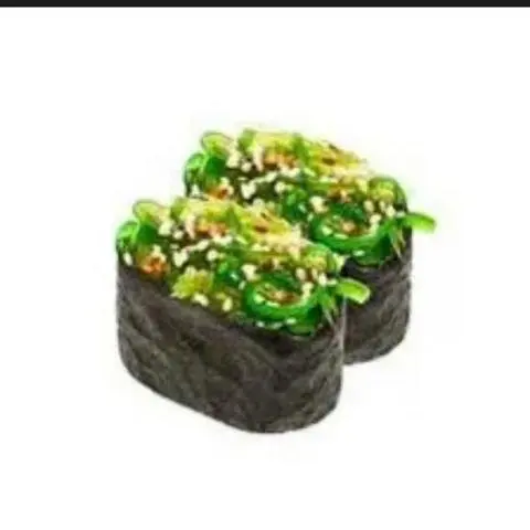 Hình ảnh Gunkan rong biển sốt mè.