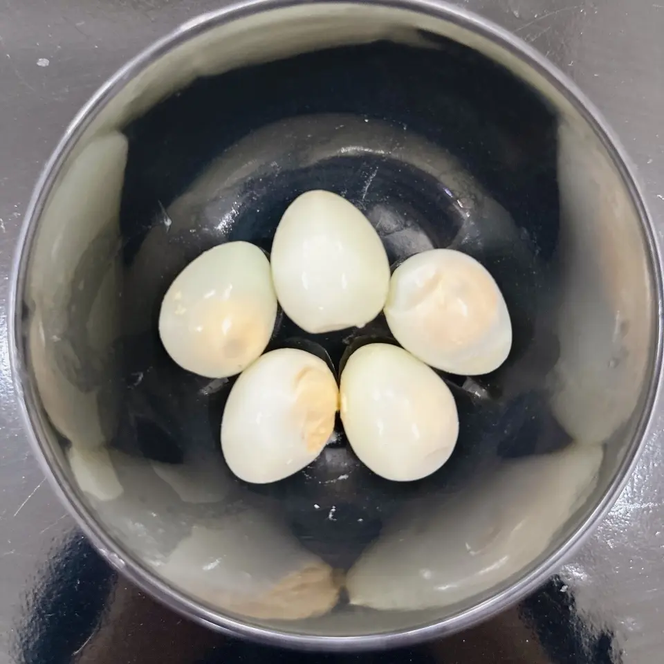 Hình ảnh Trứng cút 5 viên 