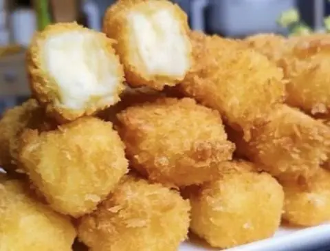 Hình ảnh bánh sữa tươi tẩm bột chiên giòn 