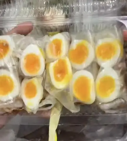 Hình ảnh bánh tráng cuốn chấm 