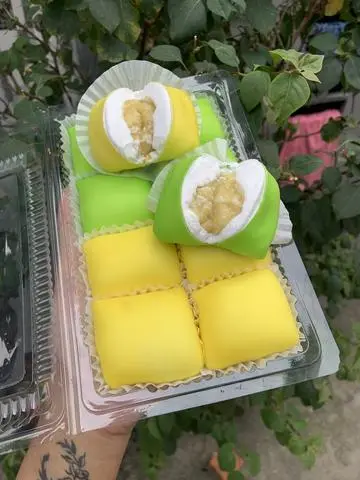Hình ảnh Bánh Crepe 8 cái sầu riêng 