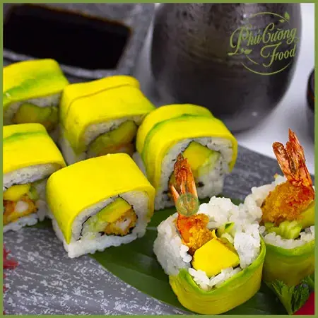 Hình ảnh Cơm Cuộn Tôm Phủ Bơ